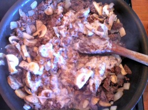 easy beef stroganoff